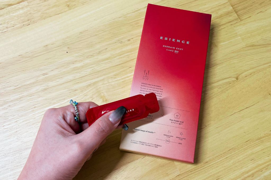 ESIENCEダーマインショットを使ってみた