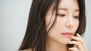 困る女性