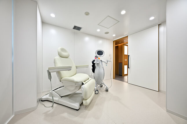 gallery04